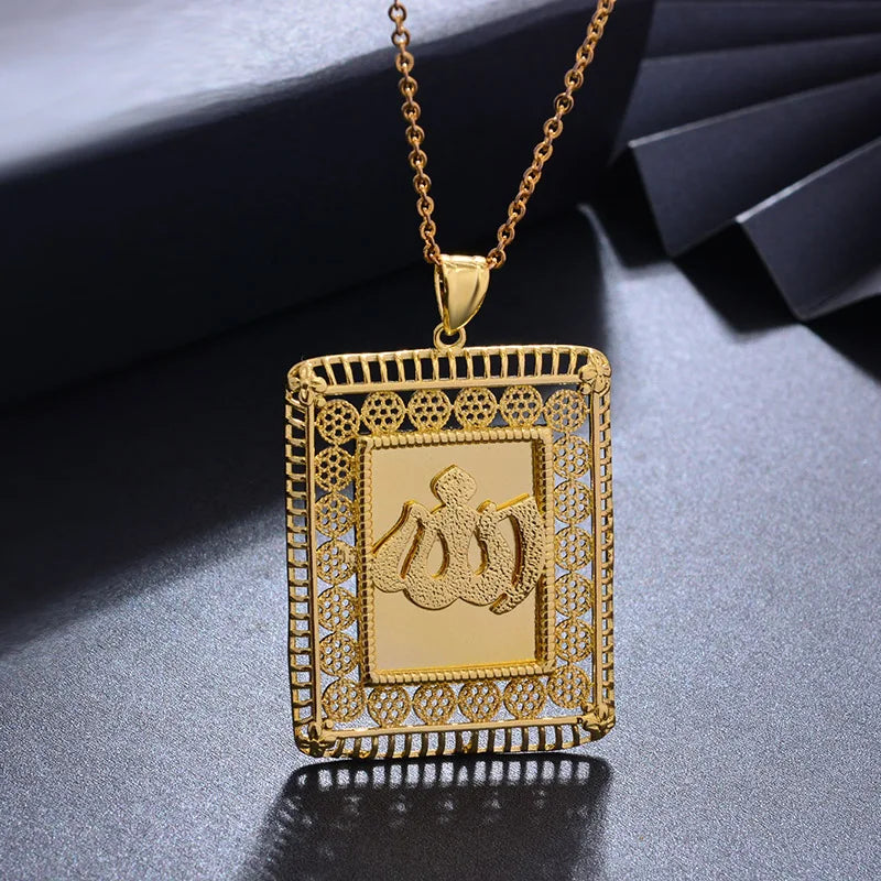 Big Allah Nouvelles femmes colliers de couleur or chaîne pendentif donnant des cadeaux à une amie Vêtements de fête Bijoux