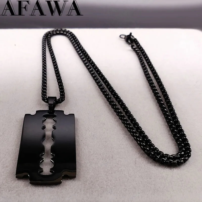 Colliers pendentifs de rasoir de lame gothique Hommes Collier de chaîne en acier inoxydable de couleur noire Bijoux esthétiques collier homme N423S01