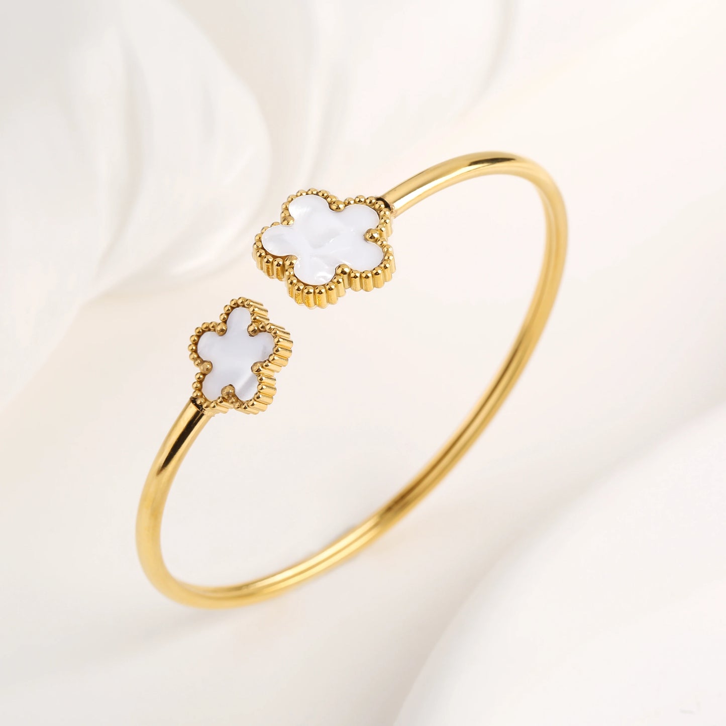 Simple en acier inoxydable coquille blanche cinq feuilles fleur bracelet classique trèfle poignet bijoux luxe pour femme fête bijoux cadeau