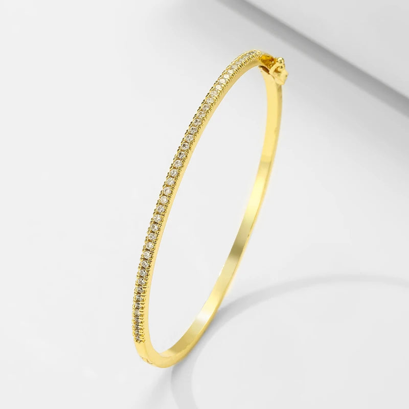 ZAKOL Simple Micro-incusté Cubic Zirconia Bangle pour Femmes Mode Géométrique CZ Bracelets Bijoux