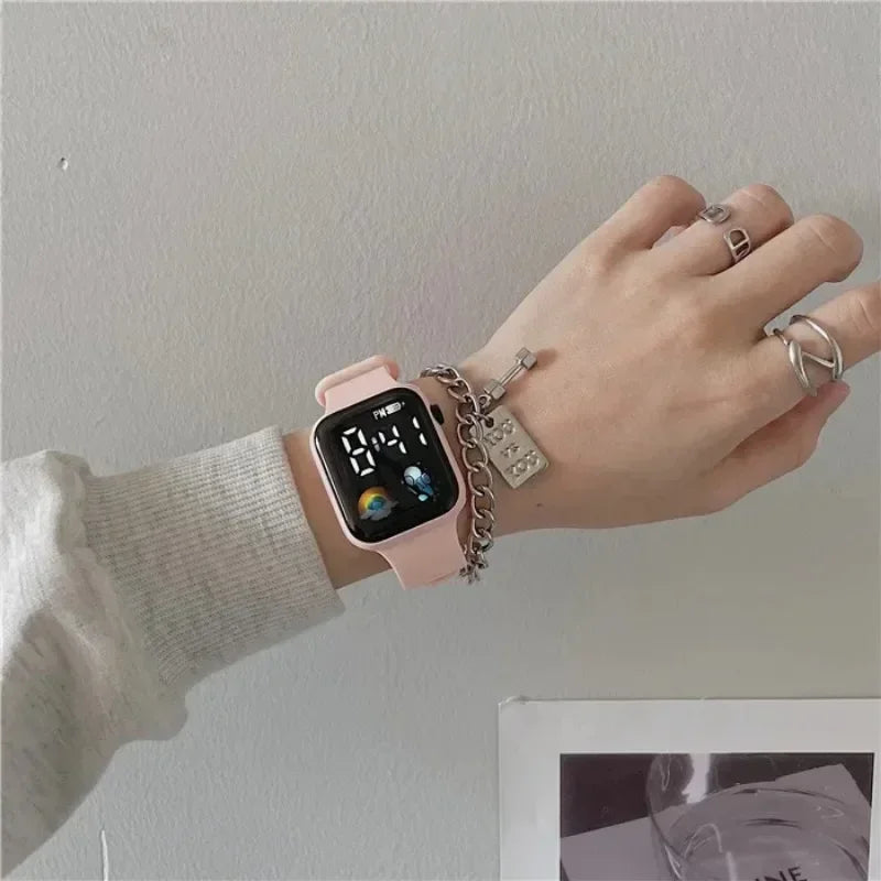 Nouvelles montres de sport LED Montre numérique pour hommes Femmes Montres-bracelets Casual Silicone