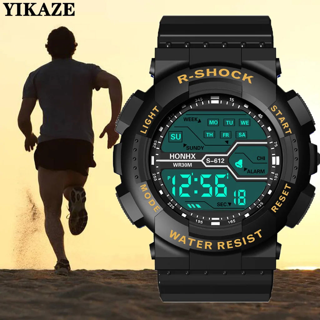 Montre Homme Multifonction Grand écran LED Électronique Étanche Lumineux Militaire Numérique Montres-Bracelets Reloj Hombre