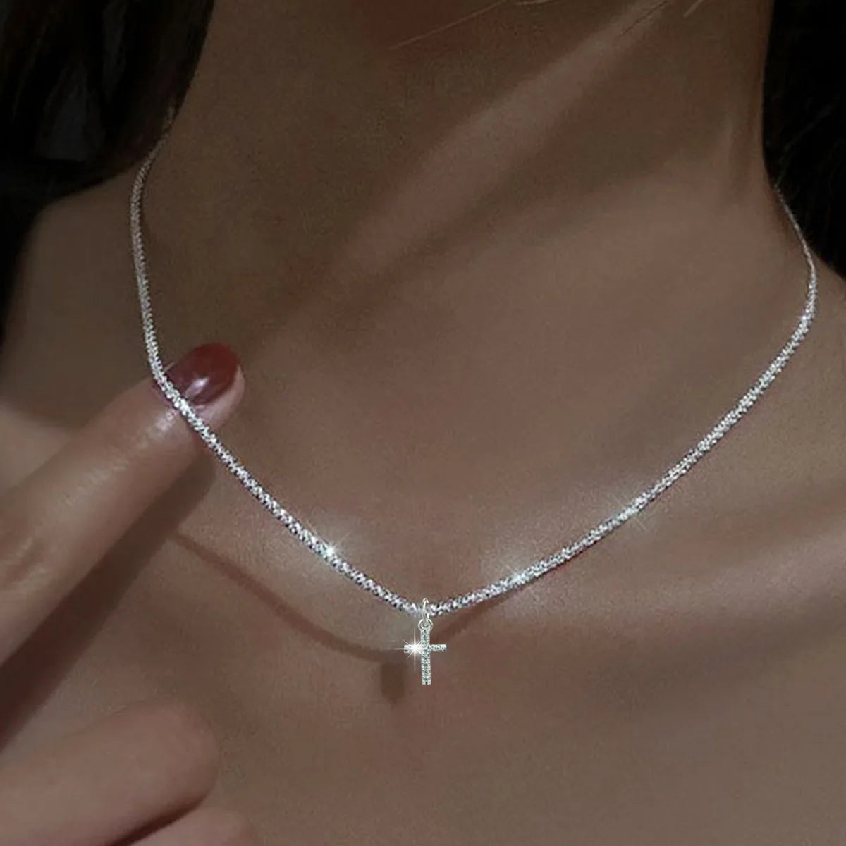 Populaire Collier de zircon croisé en argent sterling 925 Pendentif géométrique personnalisé Choker Cadeau de fête d’anniversaire Bijoux fins pour femmes