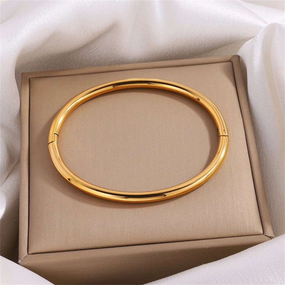 ZAKOL Simple Micro-incusté Cubic Zirconia Bangle pour Femmes Mode Géométrique CZ Bracelets Bijoux