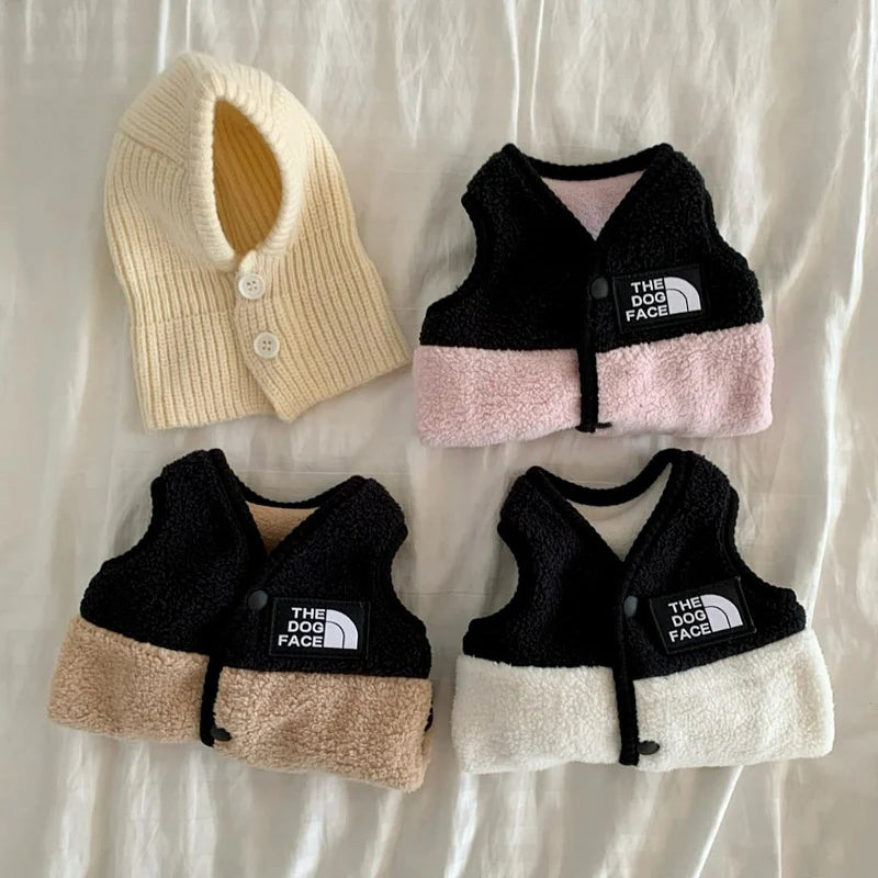 Vêtements pour chiens en polaire à lettres Gilet chaud d’hiver Sans manches Bouton Vêtements Teddy Chihuahua Broder Combinaison polaire Pièces pour chiens Produit pour animaux de compagnie