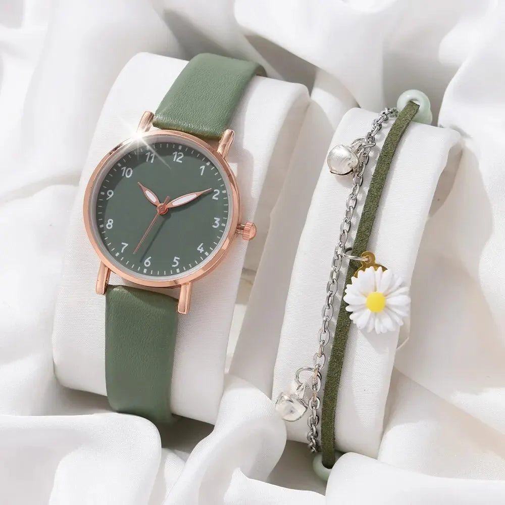 2025 Nouvelle montre pour femmes Robe romantique Bracelet Montre-bracelet Mode Dames Cuir Quartz Montre Horloge Femmes Montre Femme