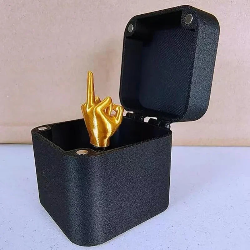 Fun Gag Cadeaux d’anniversaire Accessoires Décoration de bureau Surprise Boîte-cadeau Jouets Doigt du milieu dans la boîte Fournitures Artisanat Décor figurine