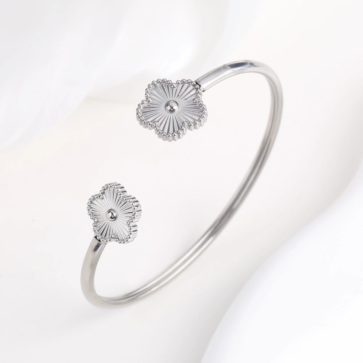 Simple en acier inoxydable coquille blanche cinq feuilles fleur bracelet classique trèfle poignet bijoux luxe pour femme fête bijoux cadeau