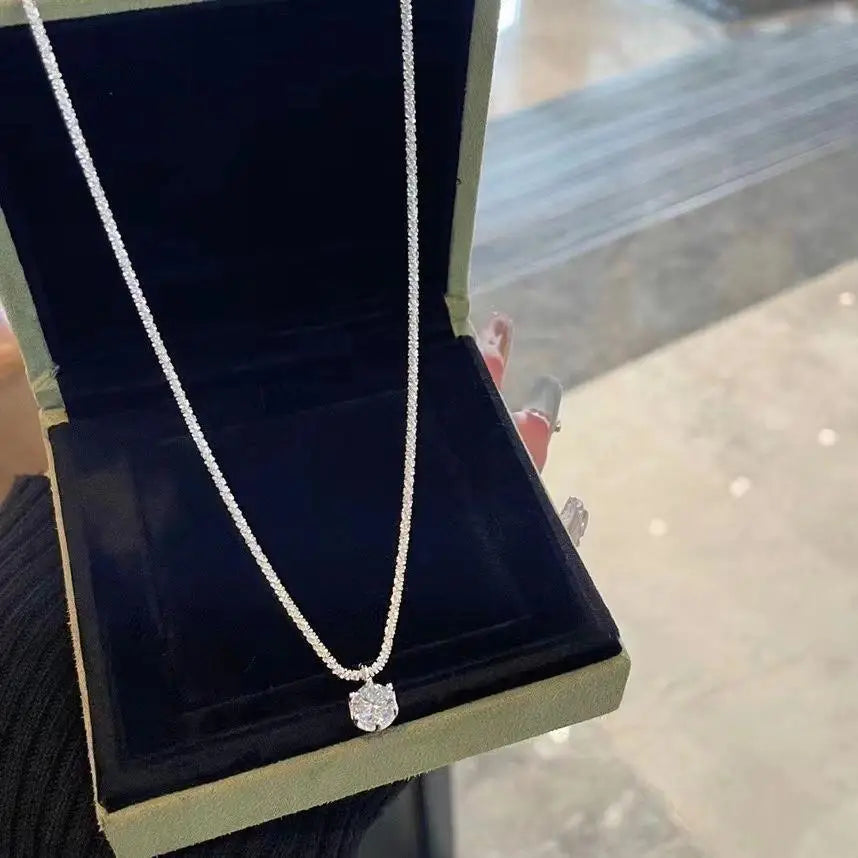Populaire S925 Sterling Silver Sparkling Necklace for Women Light Luxury Round White Diamond Pendant Galaxy Collar Chain Jewelry