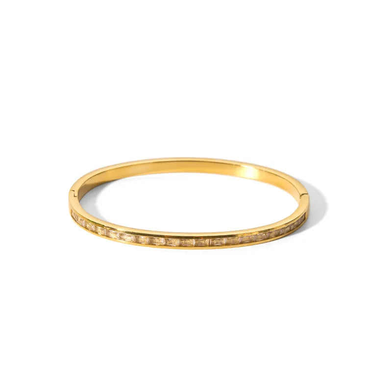 Nouveaux bracelets en zircone cubique imperméable Bracelets en acier inoxydable Bijoux sans ternissement pour les femmes Vente en gros d’usine Personnaliser