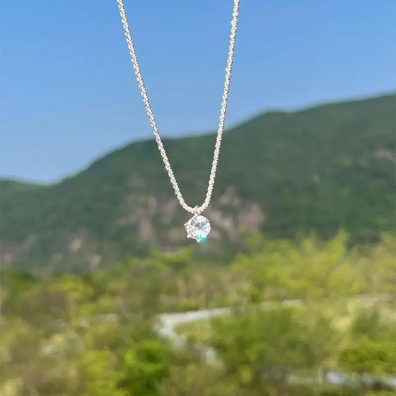 Populaire S925 Sterling Silver Sparkling Necklace for Women Light Luxury Round White Diamond Pendant Galaxy Collar Chain Jewelry