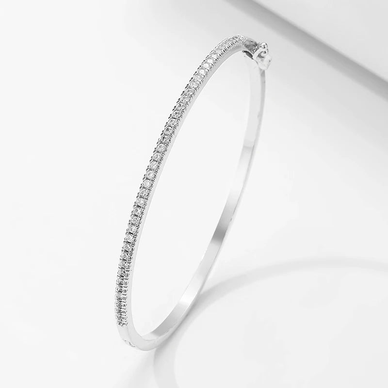 ZAKOL Simple Micro-incusté Cubic Zirconia Bangle pour Femmes Mode Géométrique CZ Bracelets Bijoux