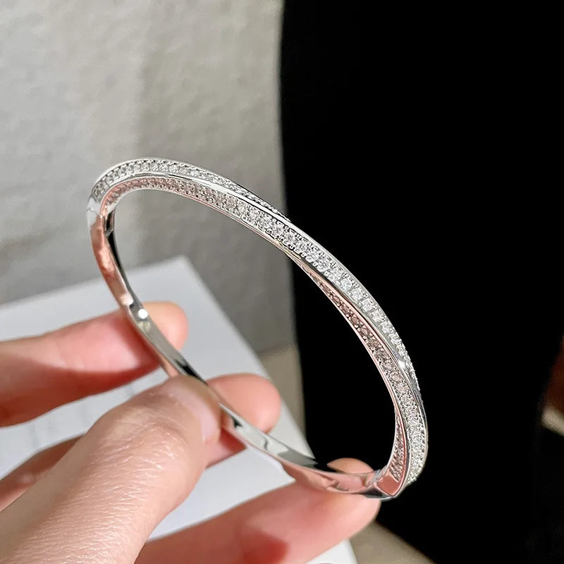 ZAKOL Simple Micro-incusté Cubic Zirconia Bangle pour Femmes Mode Géométrique CZ Bracelets Bijoux