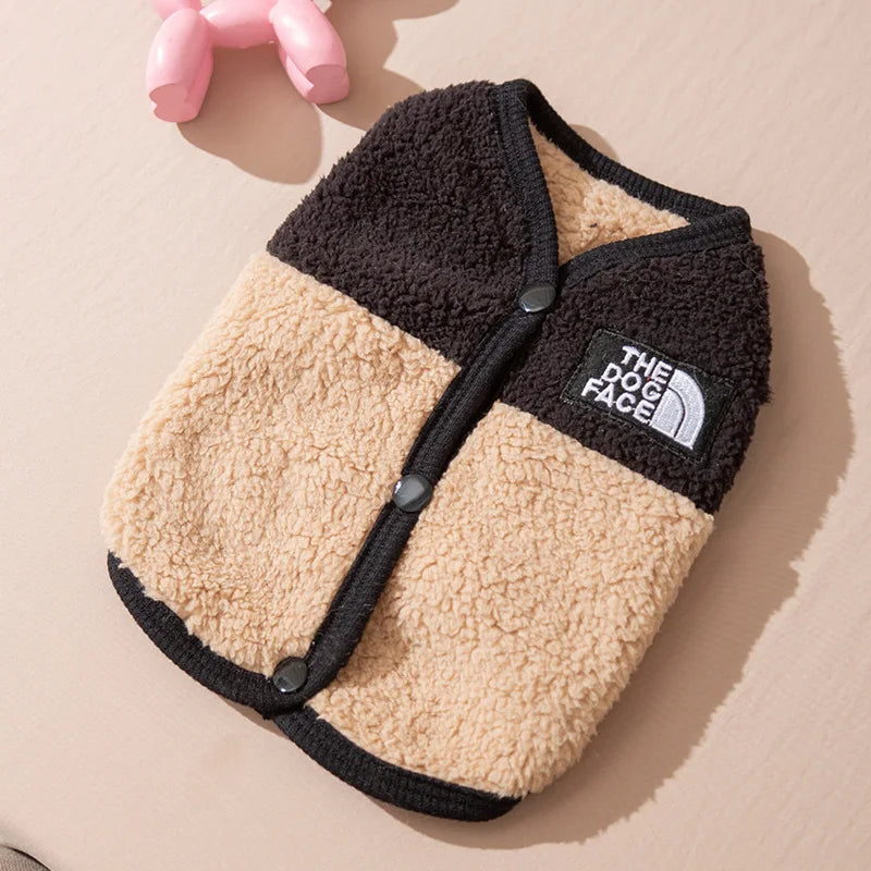 Vêtements pour chiens en polaire à lettres Gilet chaud d’hiver Sans manches Bouton Vêtements Teddy Chihuahua Broder Combinaison polaire Pièces pour chiens Produit pour animaux de compagnie