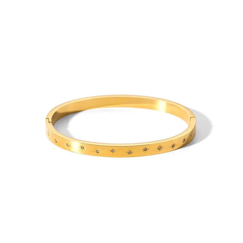 Nouveaux bracelets en zircone cubique imperméable Bracelets en acier inoxydable Bijoux sans ternissement pour les femmes Vente en gros d’usine Personnaliser